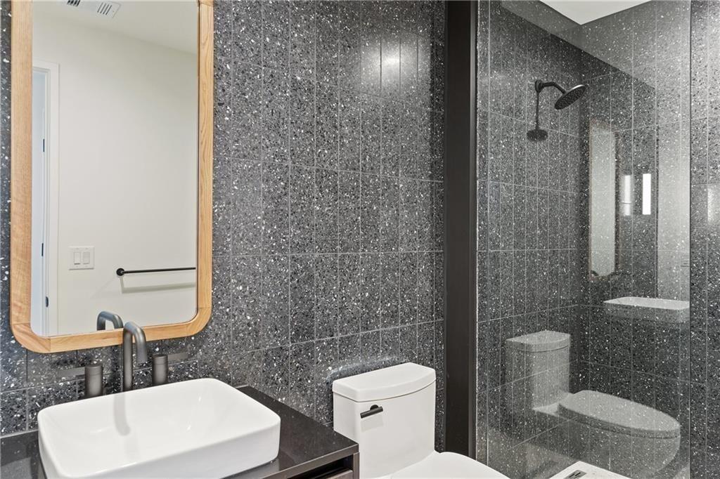 48 East Ave # 1503, Austin, TX 78701