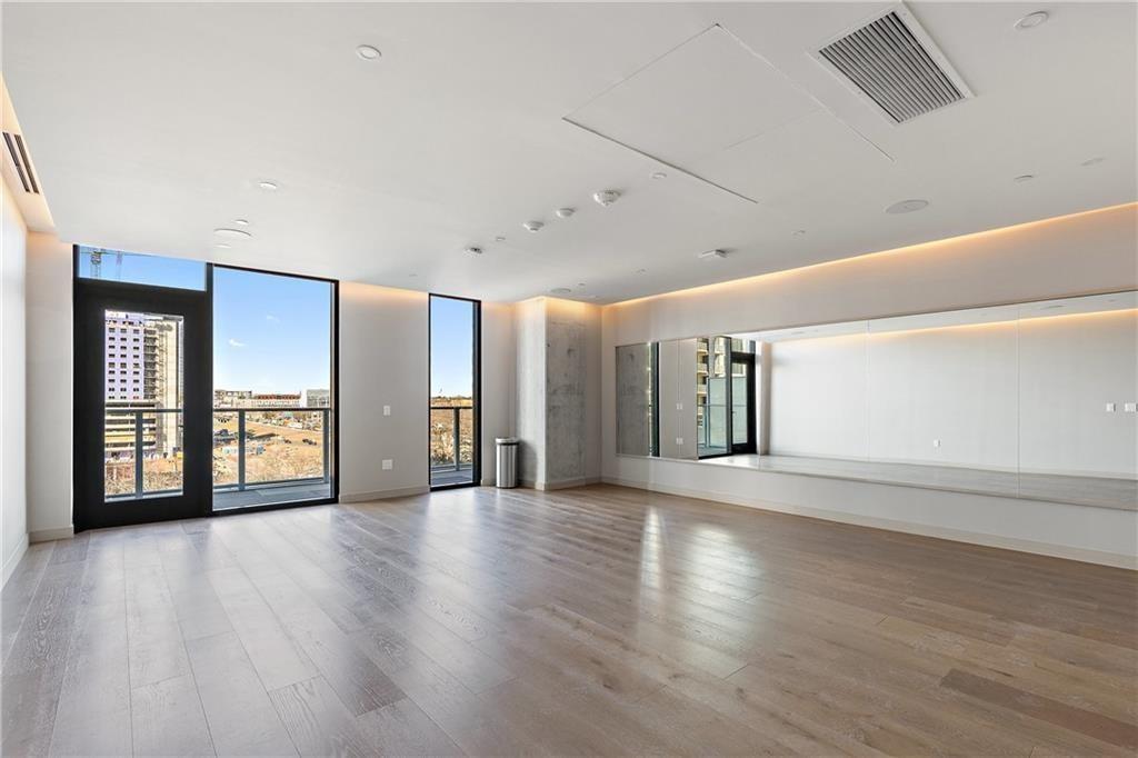 48 East Ave # 1503, Austin, TX 78701