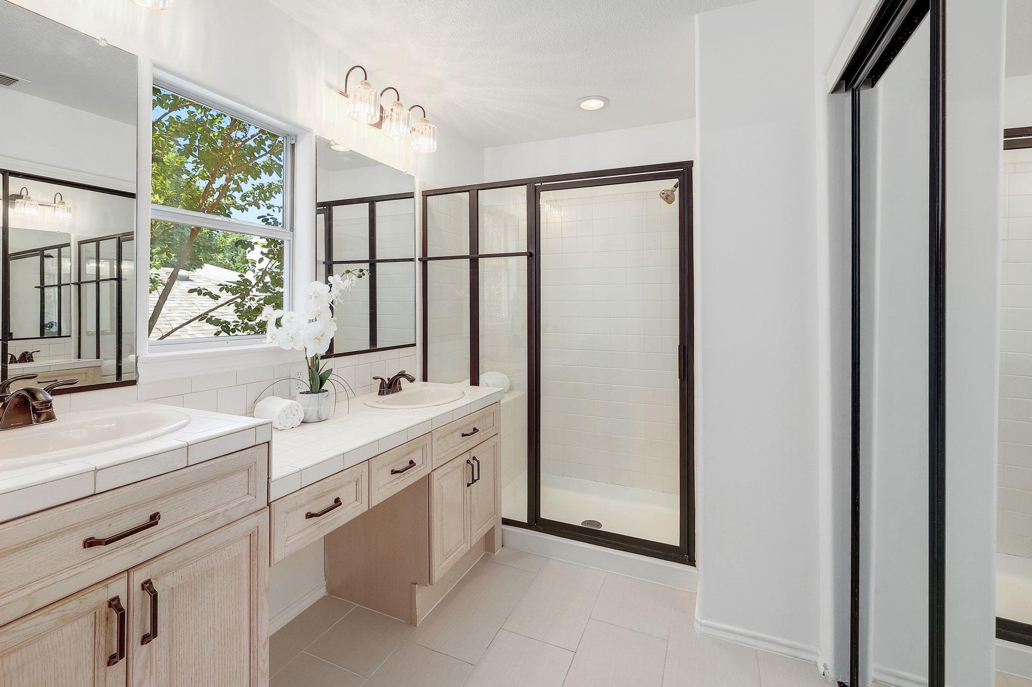 9627 Copper Creek Dr, Austin, TX 78729