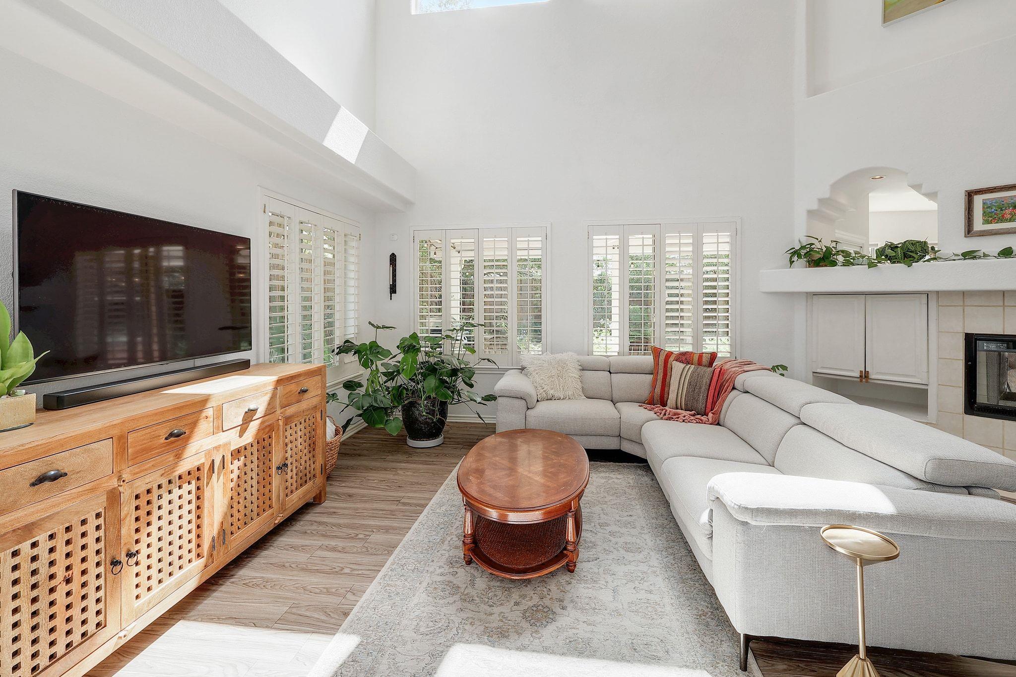 9627 Copper Creek Dr, Austin, TX 78729