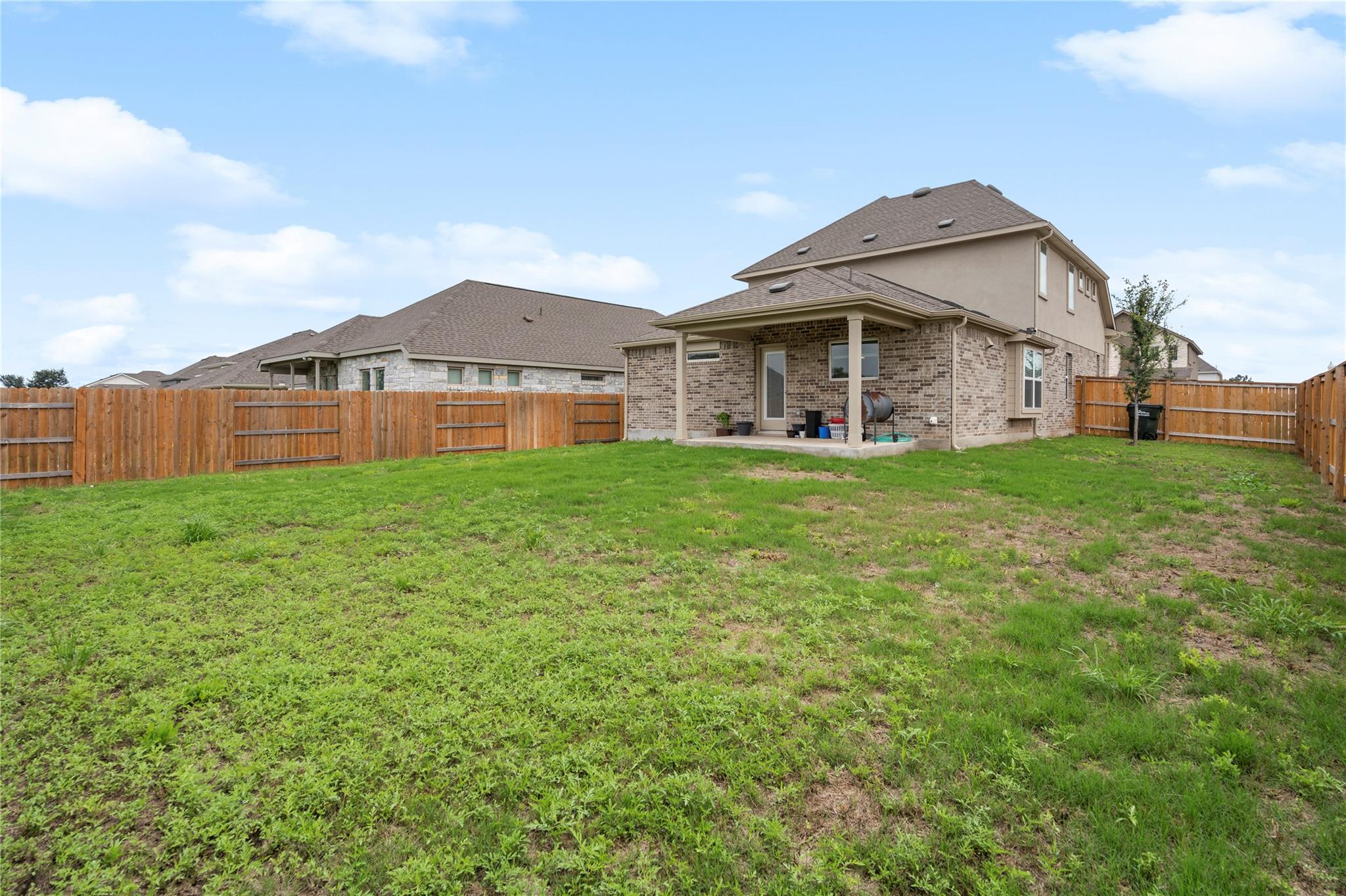 660 Pheasant Hill Dr, Georgetown, TX 78628