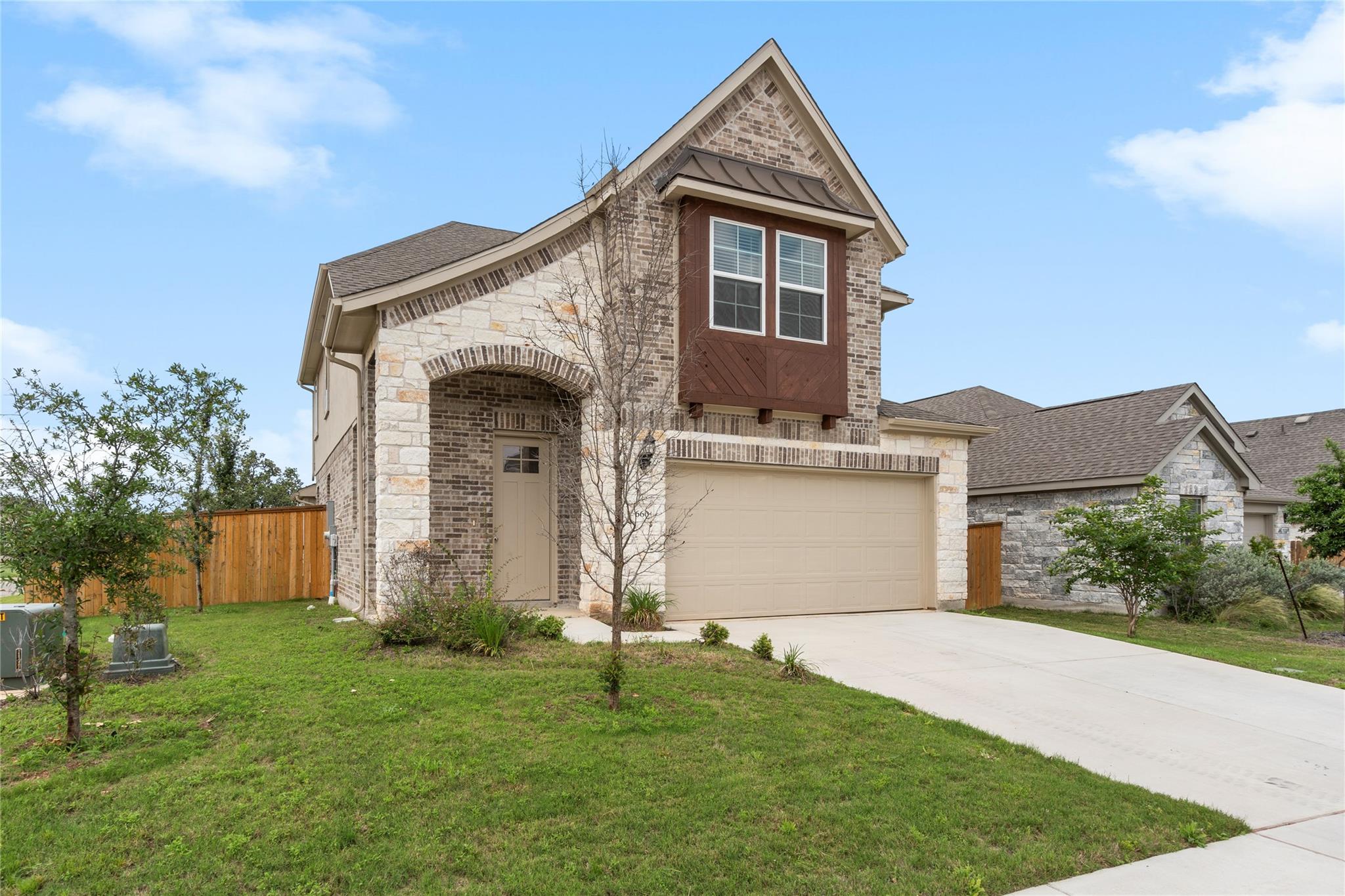 660 Pheasant Hill Dr, Georgetown, TX 78628