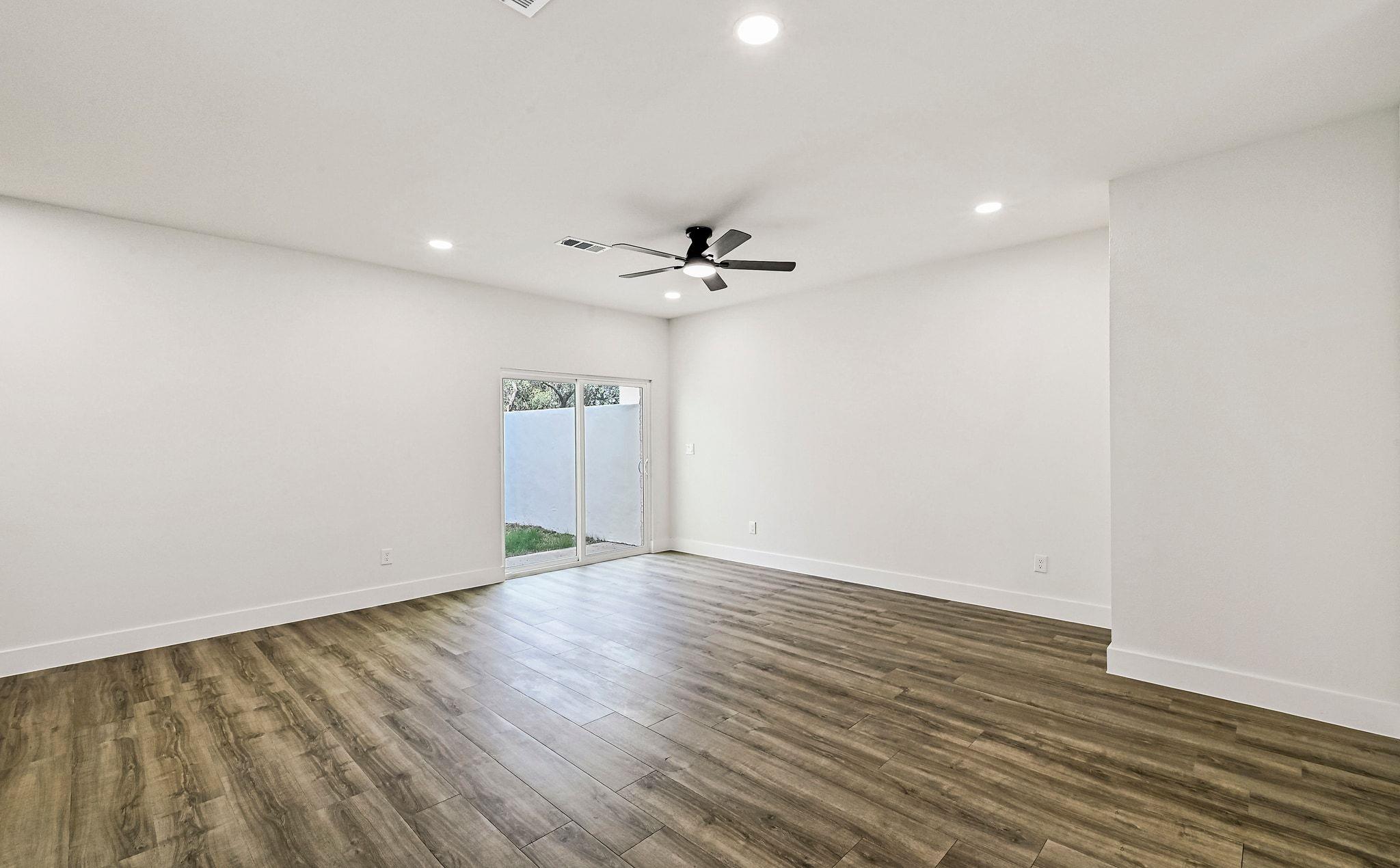 804 Hi Cir W # A, Horseshoe Bay, TX 78657