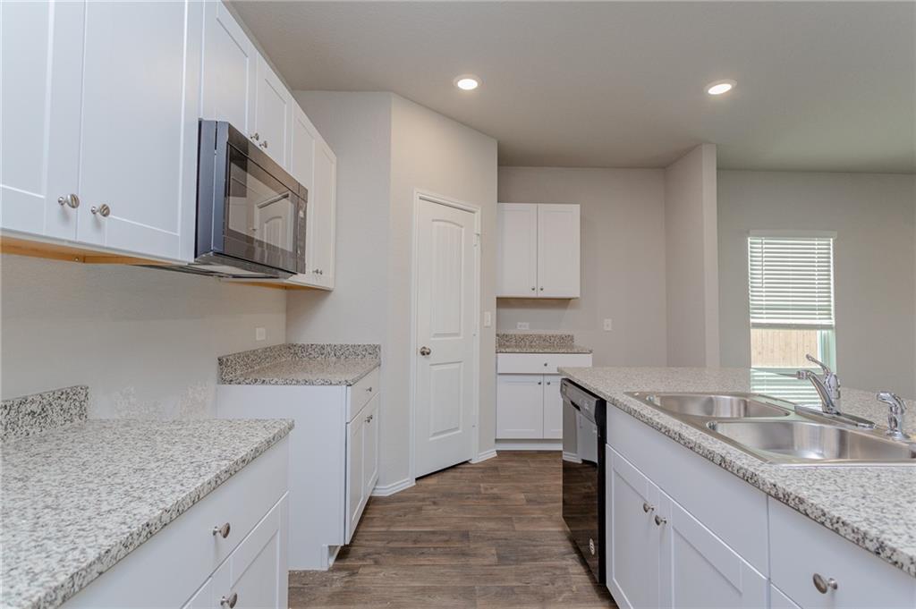 13525 Brahmin Dr, Austin, TX 78724