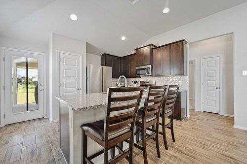 155 Lyndon Dr, San Marcos, TX 78666