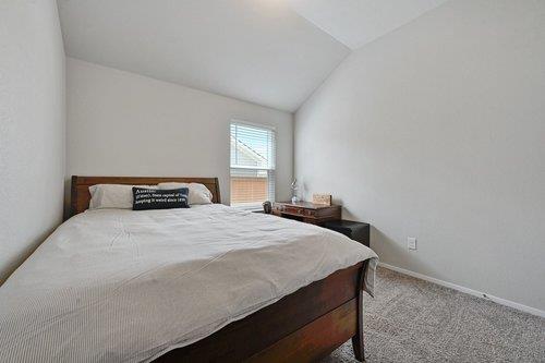 155 Lyndon Dr, San Marcos, TX 78666