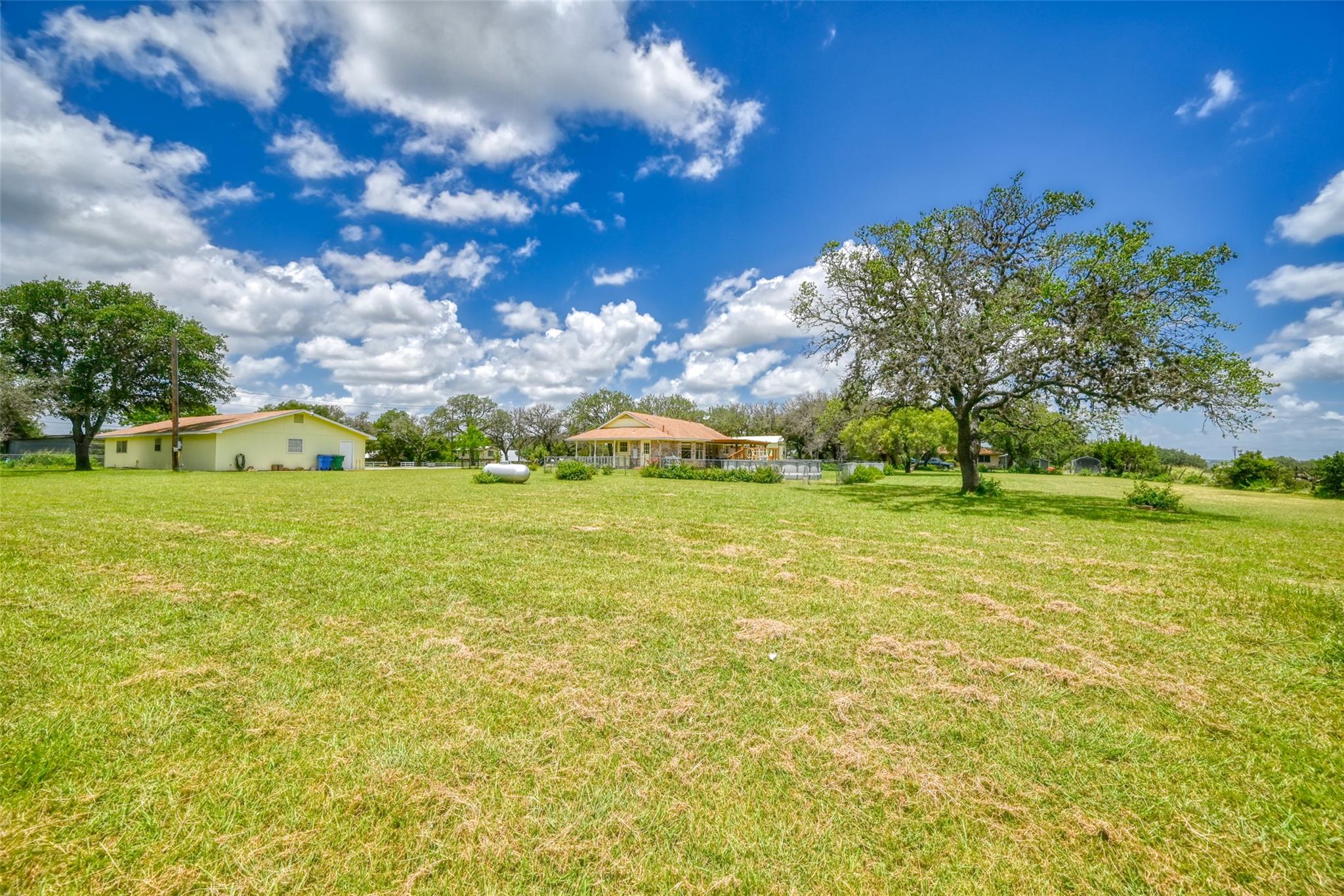 504 N Avenue N, Johnson City, TX 78636