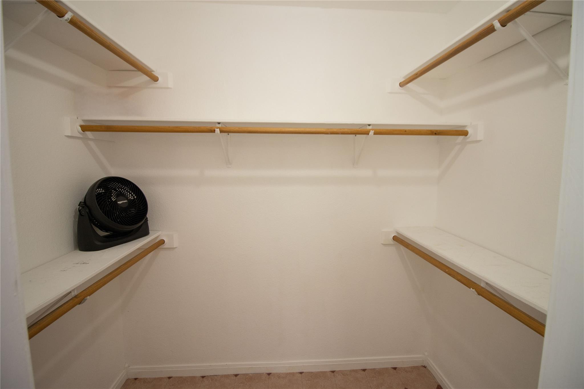 504 N Avenue N, Johnson City, TX 78636