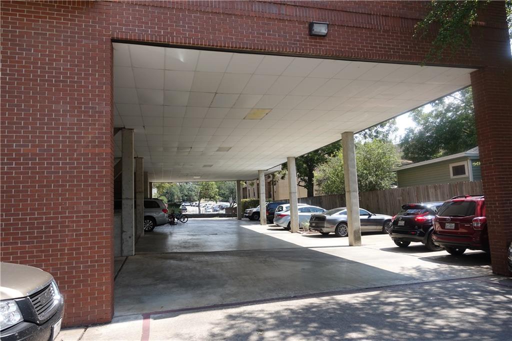 106 E 30th St # 307, Austin, TX 78705