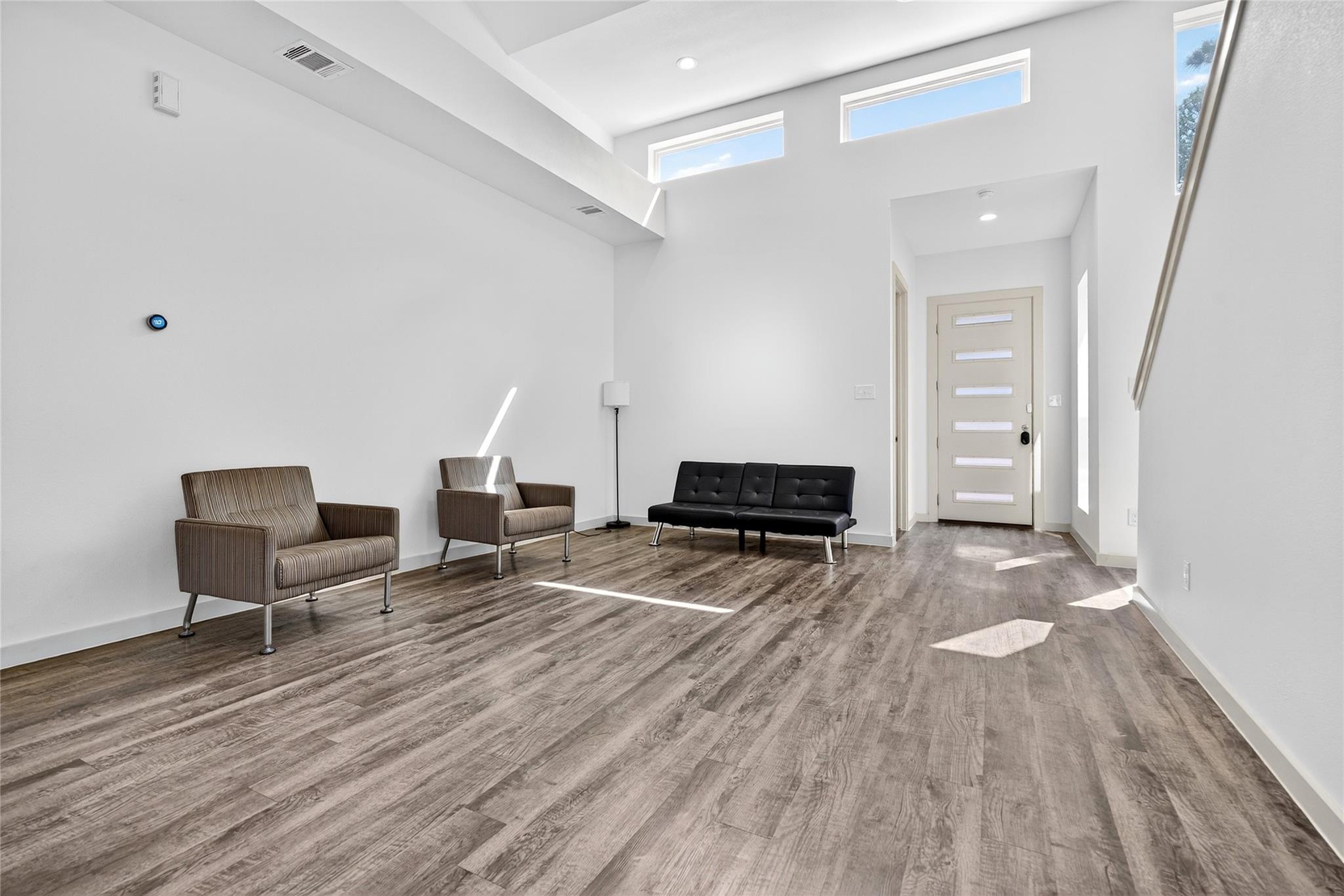 201 Hanauma Dr, Bastrop, TX 78602