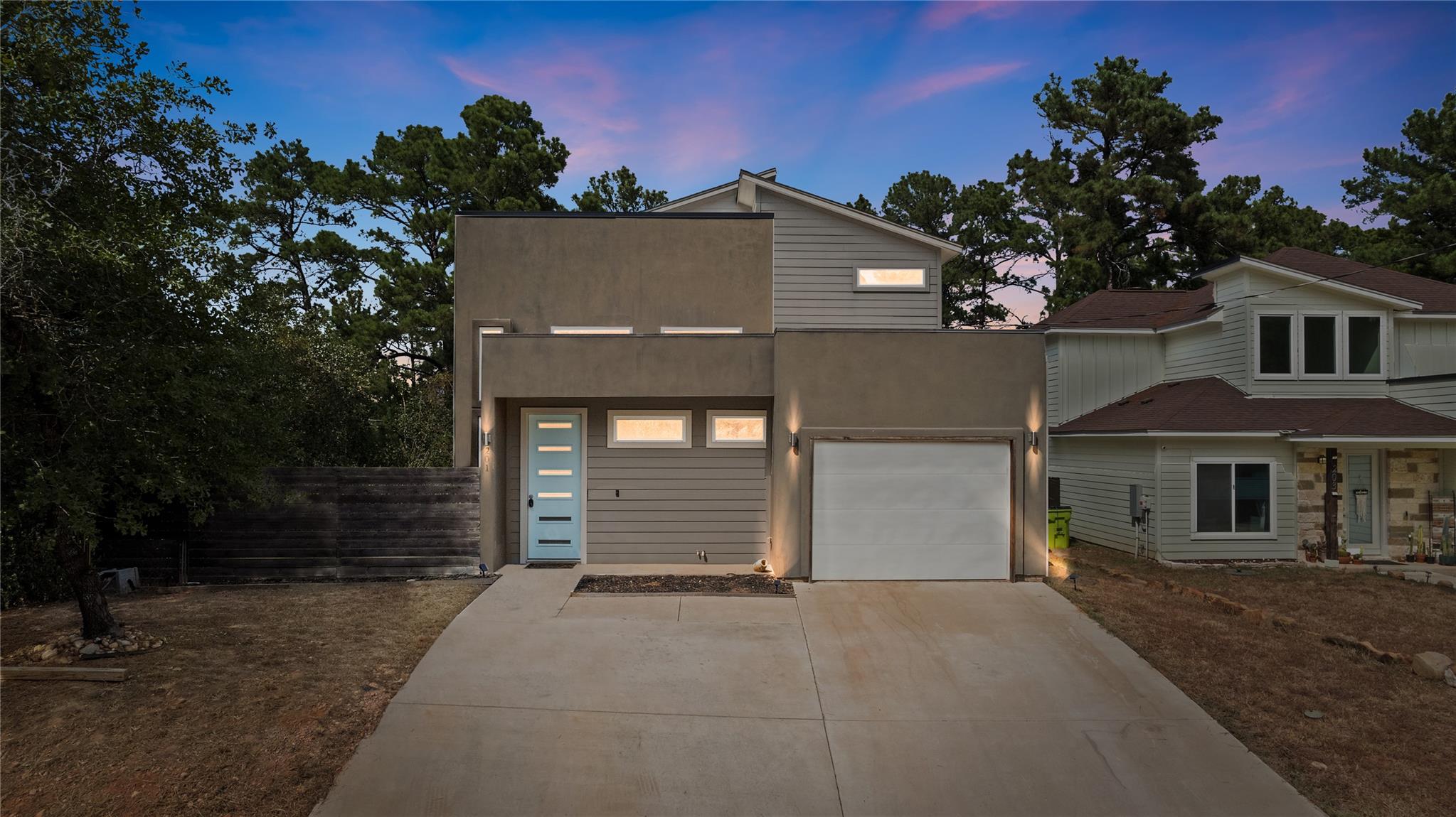 201 Hanauma Dr, Bastrop, TX 78602