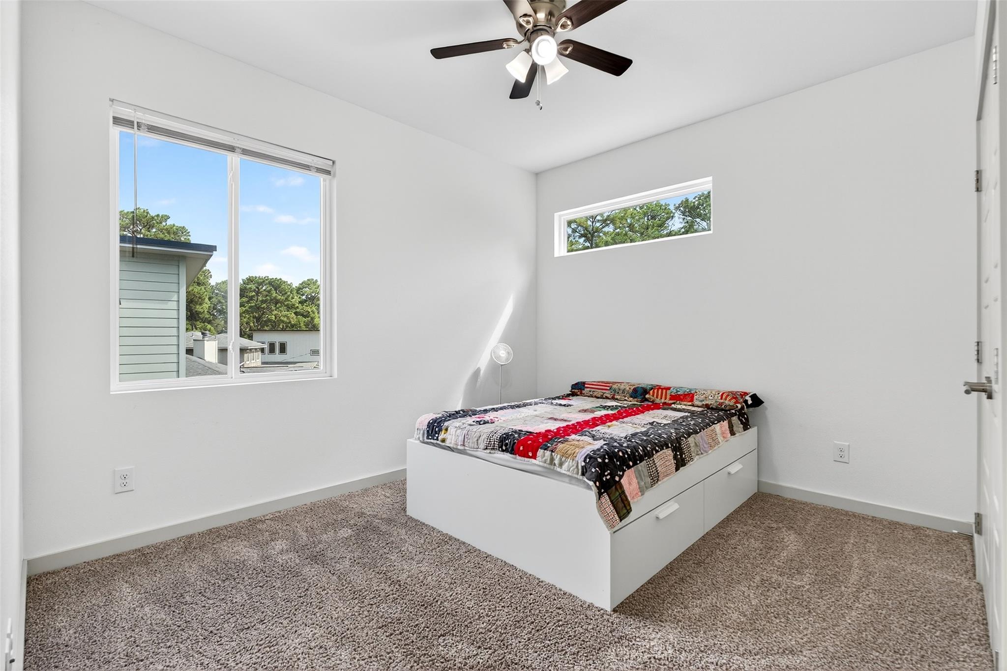 201 Hanauma Dr, Bastrop, TX 78602