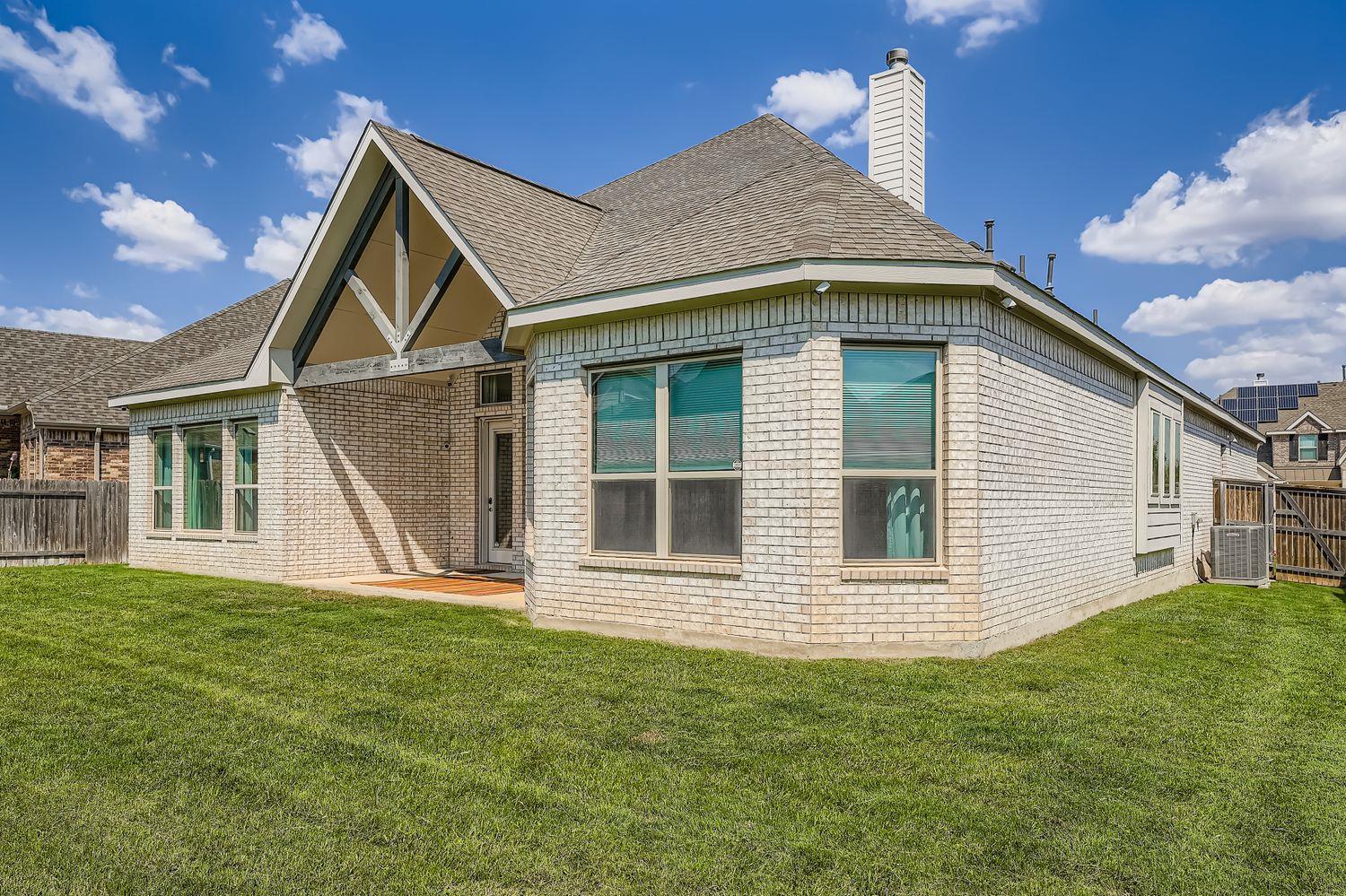 19236 Burrowbridge Rd, Pflugerville, TX 78660