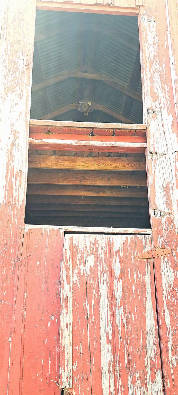 507 Sloan St, Taylor, TX 76574