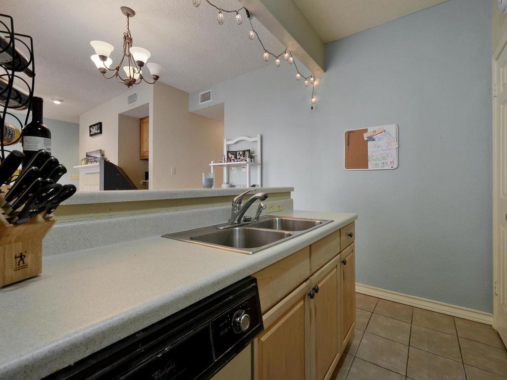 3001 Cedar St # 117, Austin, TX 78705