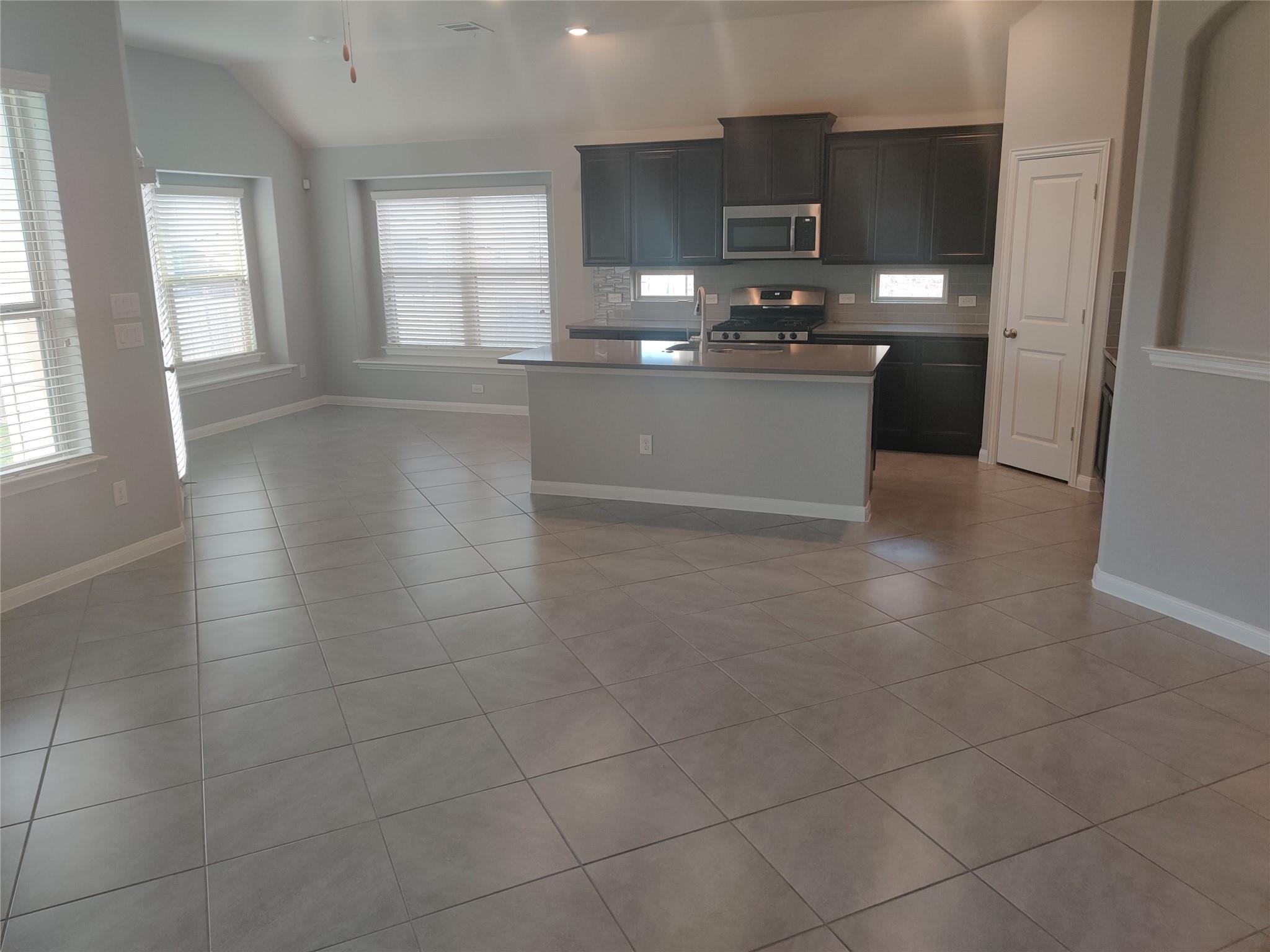 3332 Lauren Nicole Ln, Round Rock, TX 78665