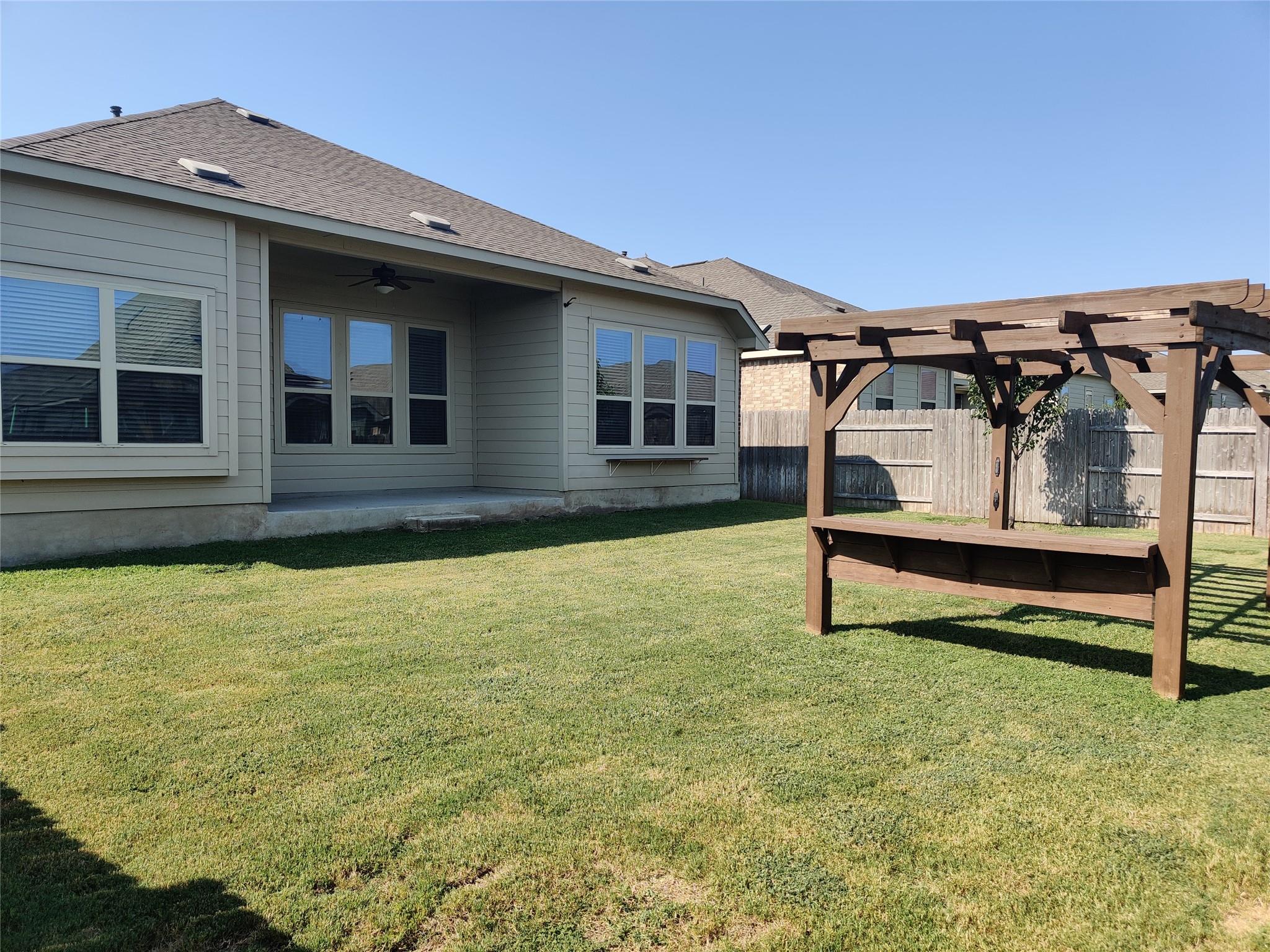 3332 Lauren Nicole Ln, Round Rock, TX 78665