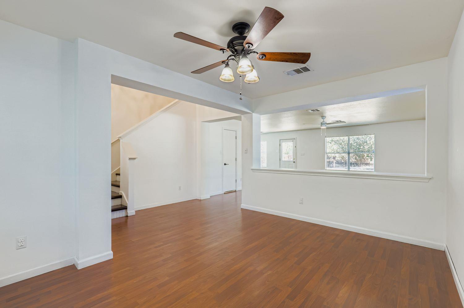 411 Meadow Park Dr, Georgetown, TX 78626