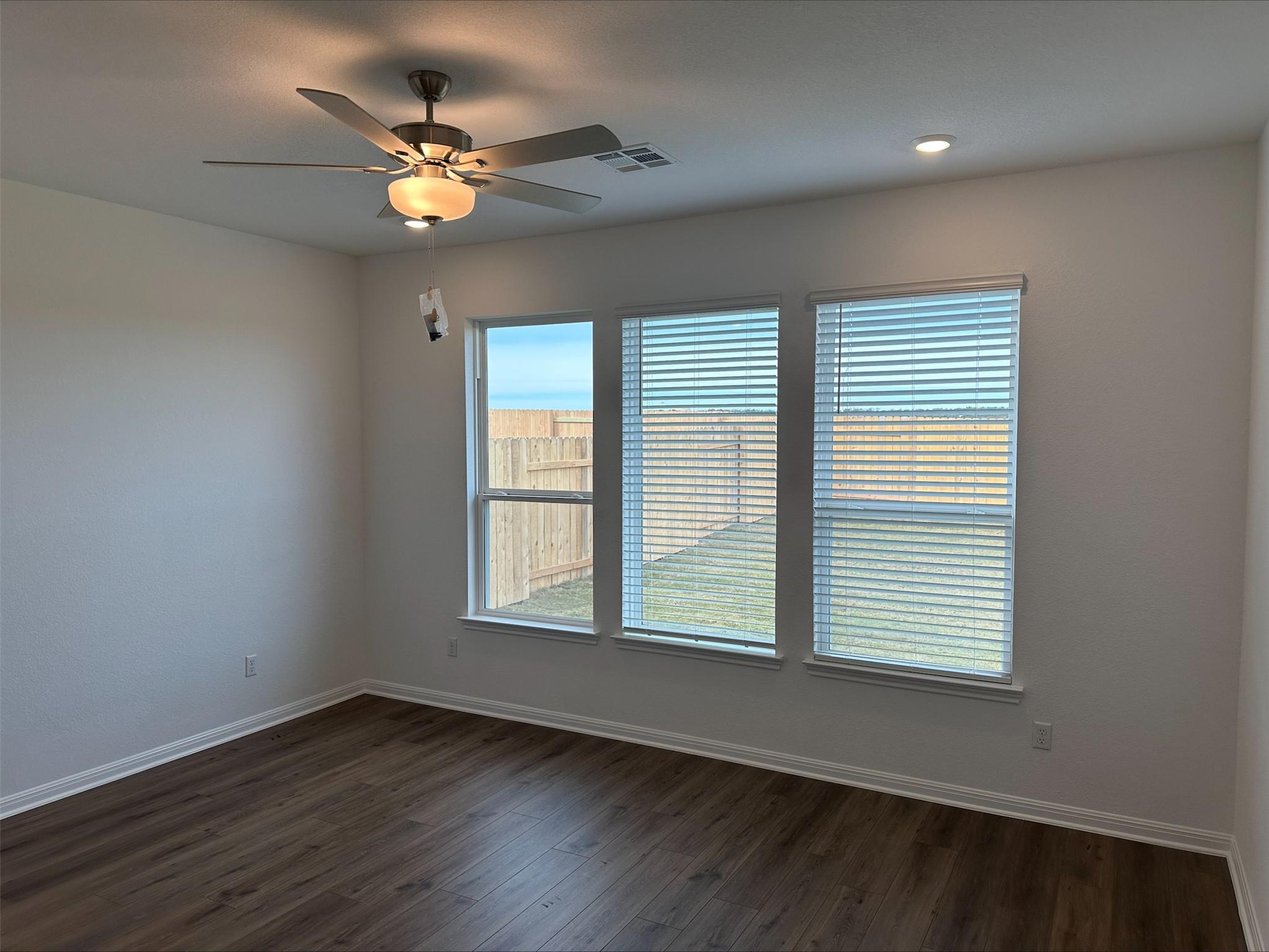 321 Horsemint Ln, Georgetown, TX 78633