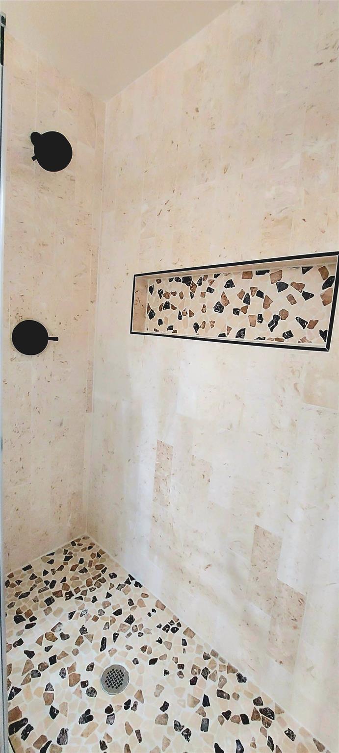 17609 Soapberry Cv, Elgin, TX 78621