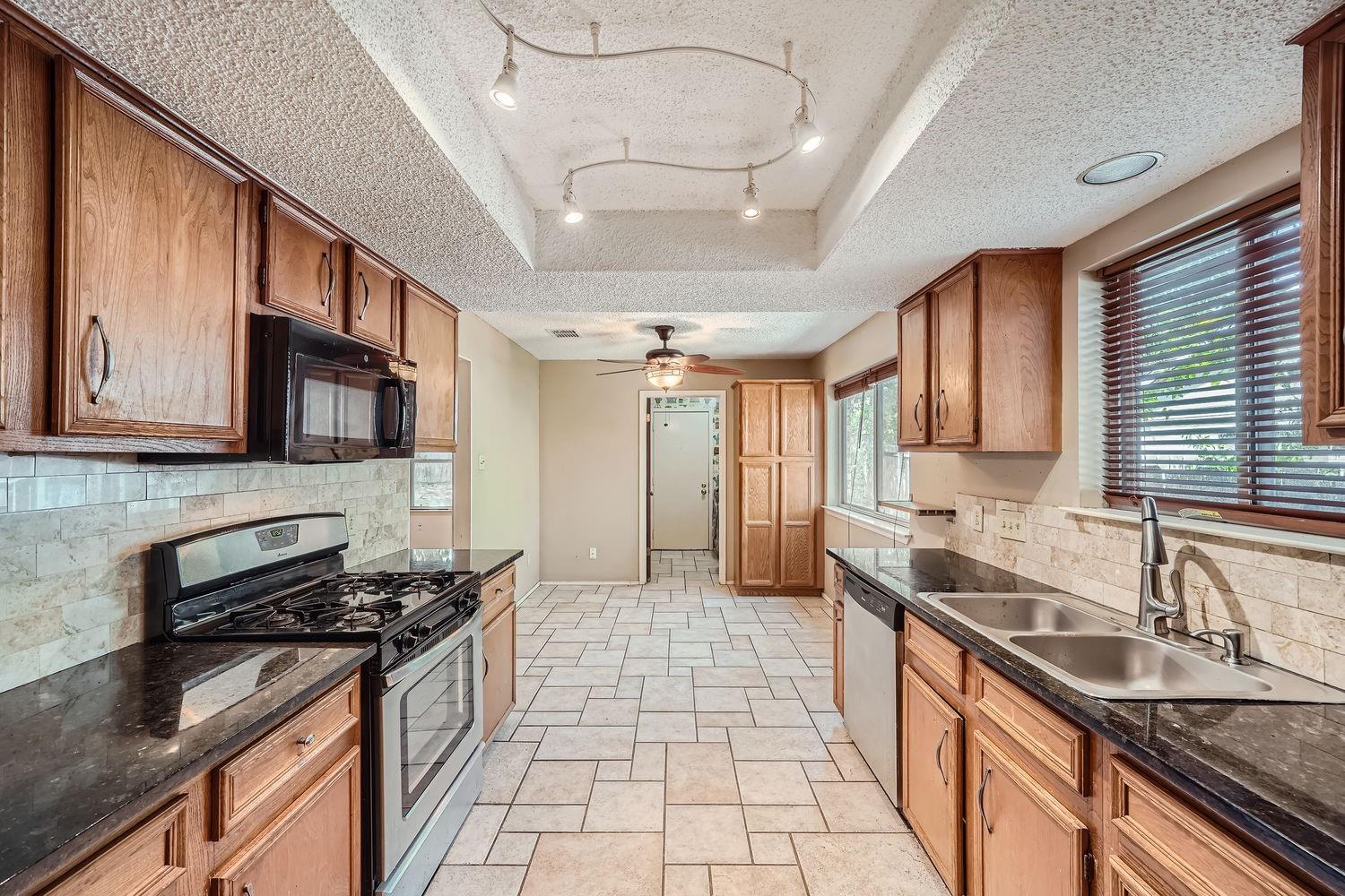 1415 Lance Way, Austin, TX 78758