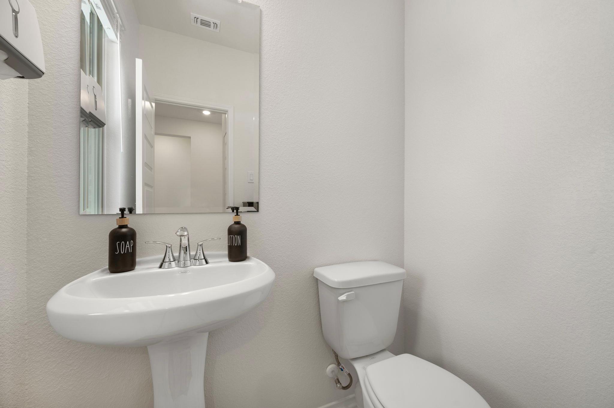 232 Robert Hightower Dr, Jarrell, TX 76537