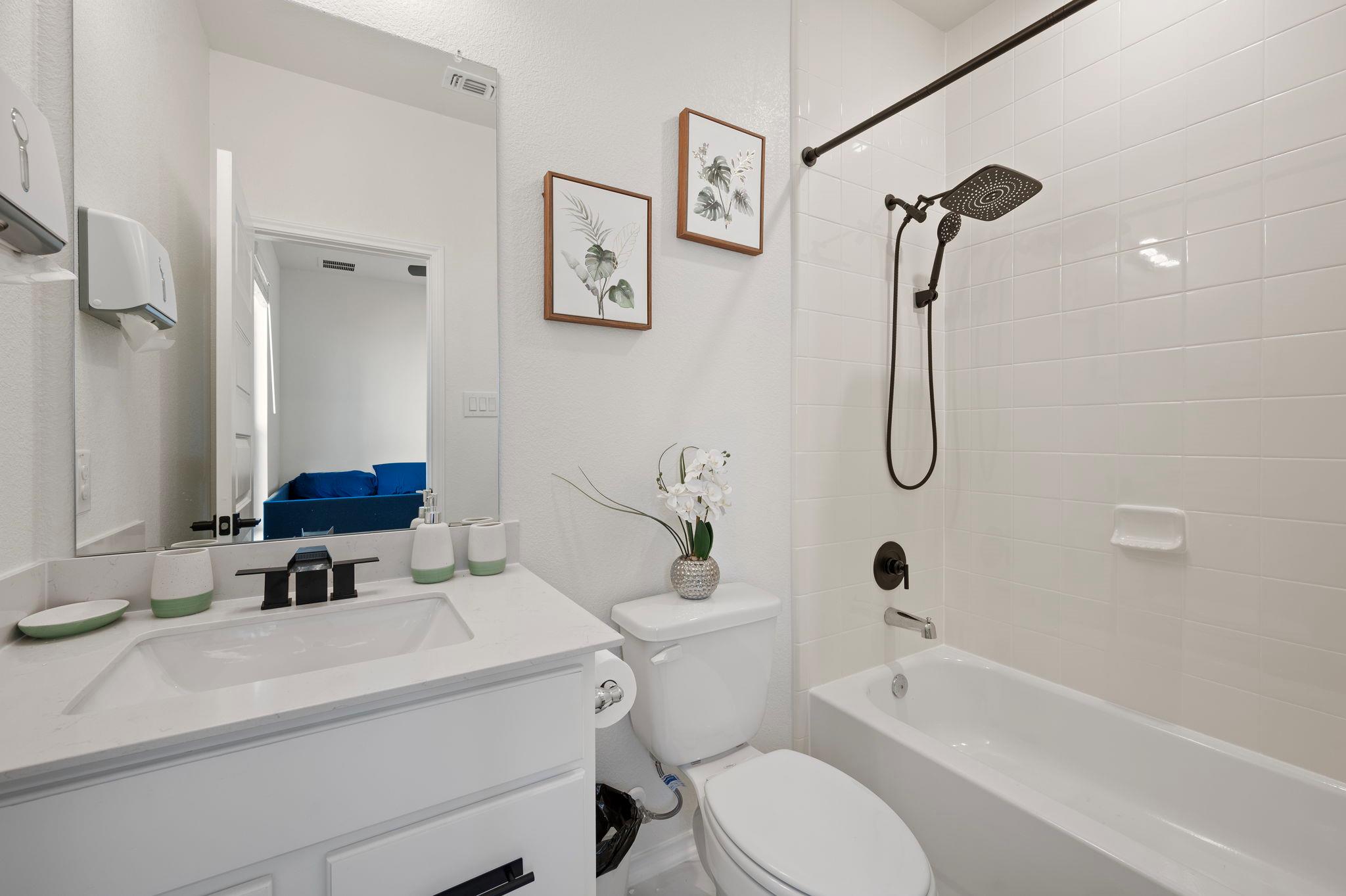 232 Robert Hightower Dr, Jarrell, TX 76537