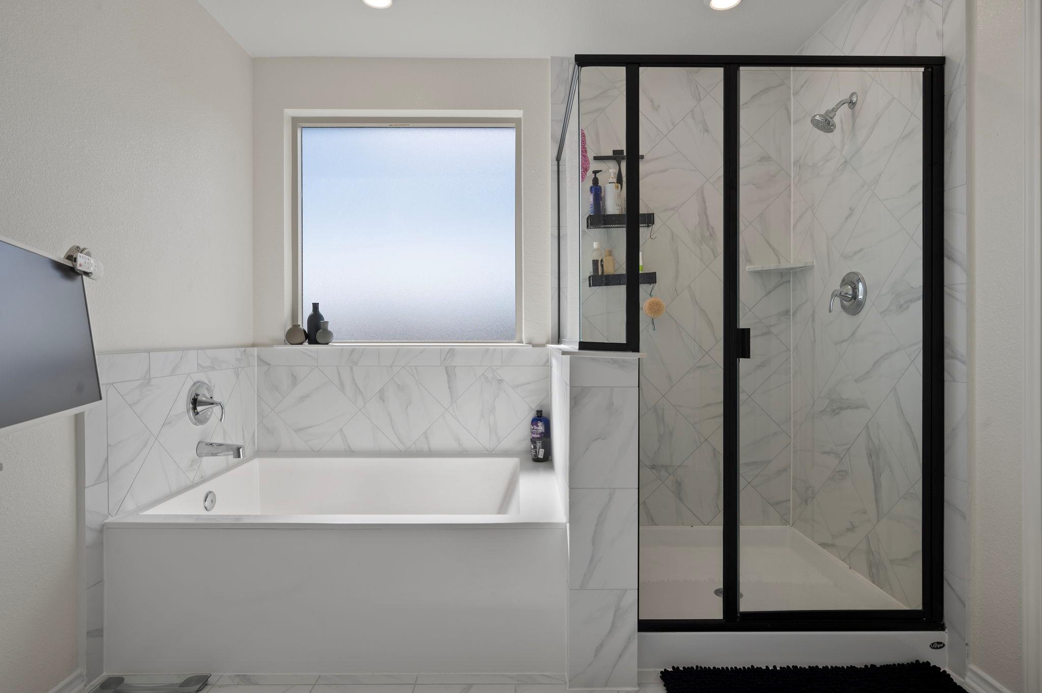 232 Robert Hightower Dr, Jarrell, TX 76537