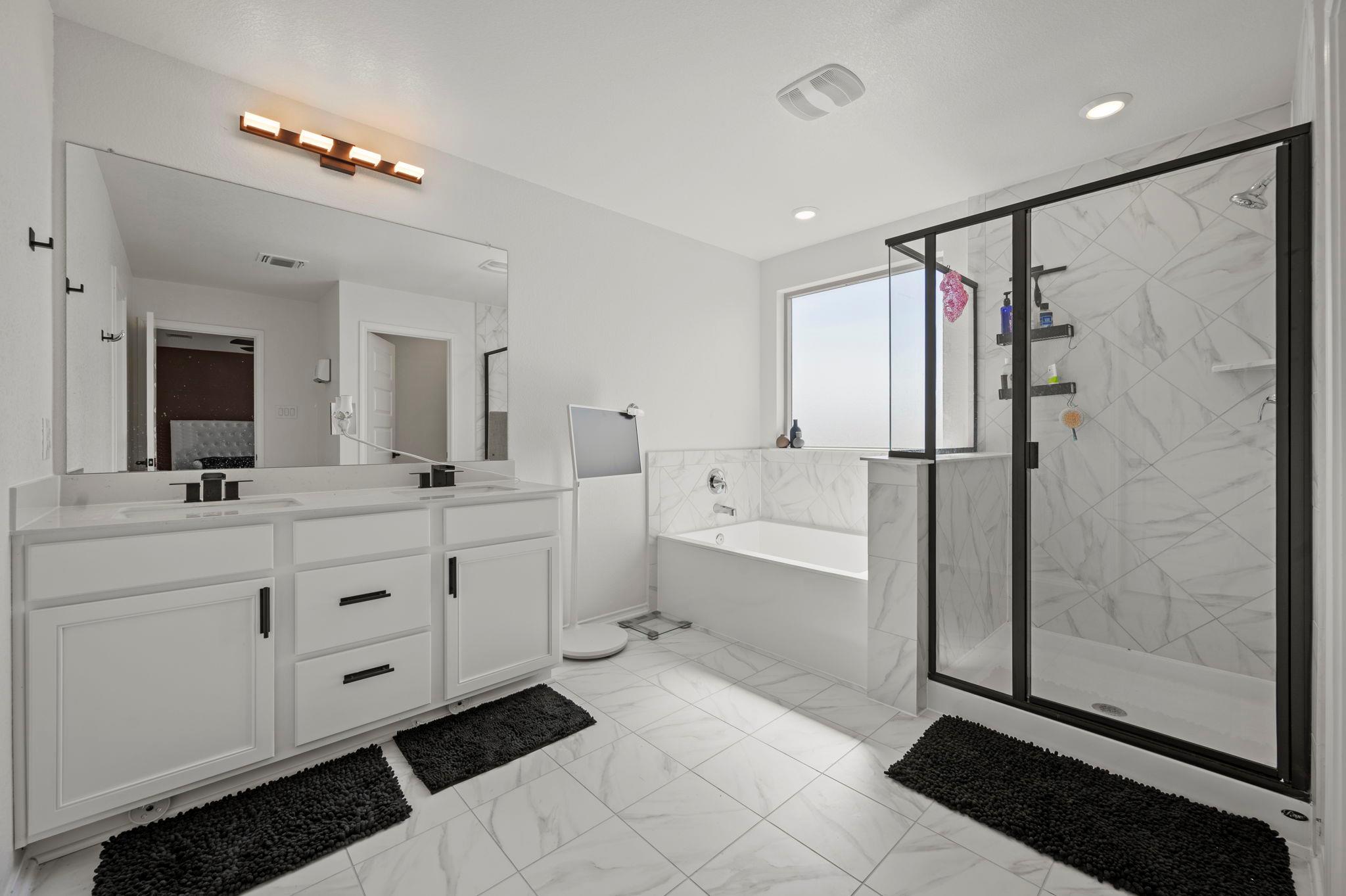 232 Robert Hightower Dr, Jarrell, TX 76537