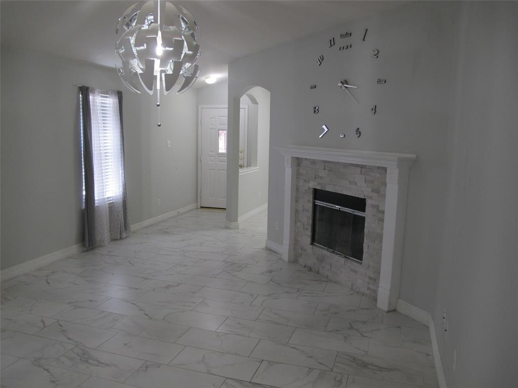 3401 Pioneer Crossing Dr, Round Rock, TX 78665