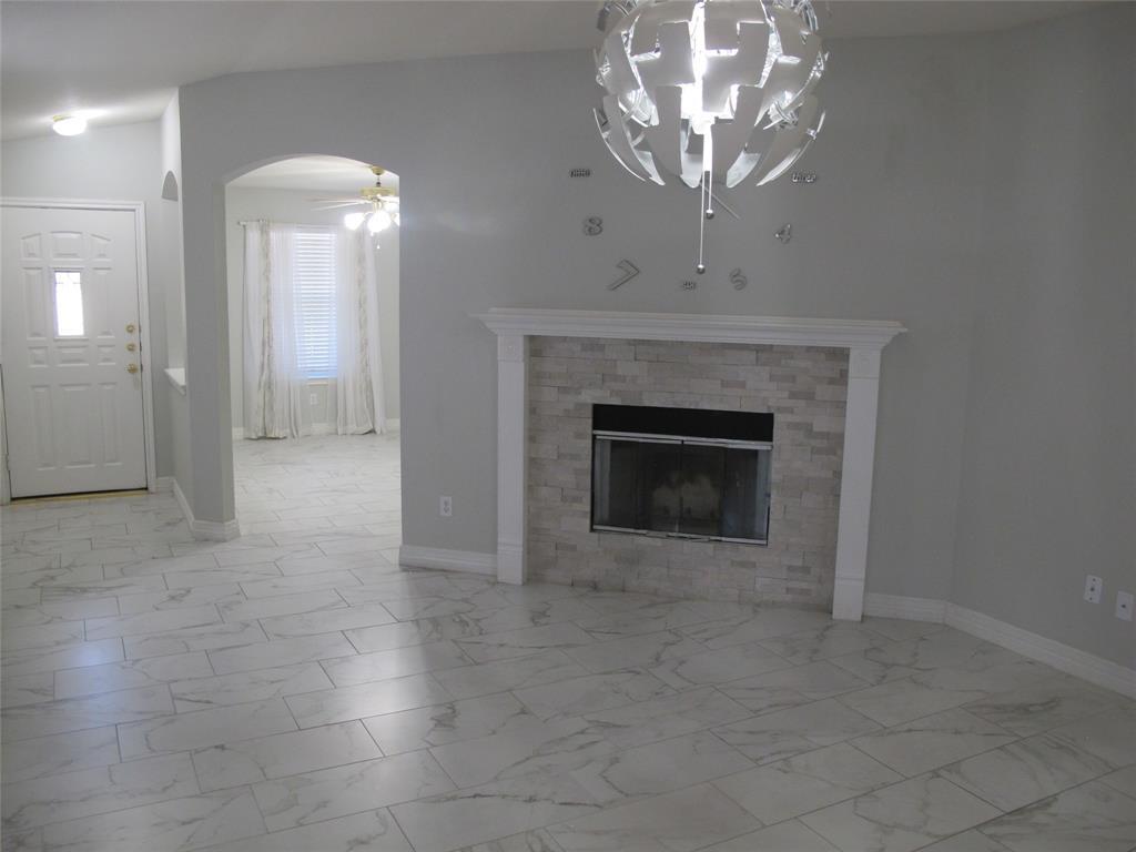 3401 Pioneer Crossing Dr, Round Rock, TX 78665