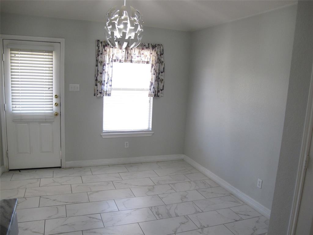 3401 Pioneer Crossing Dr, Round Rock, TX 78665