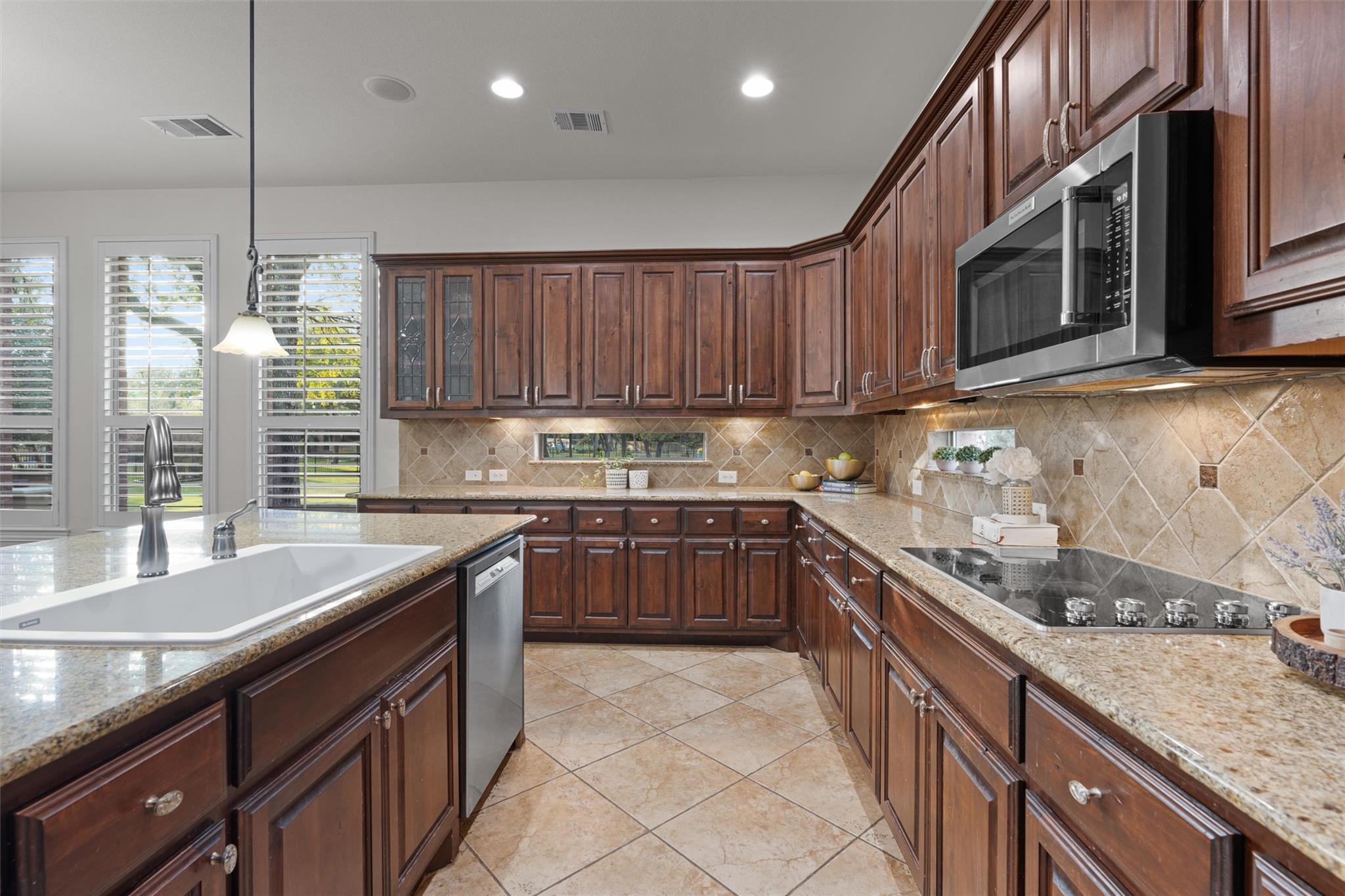 1515 Shinnecock Hills Dr, Georgetown, TX 78628