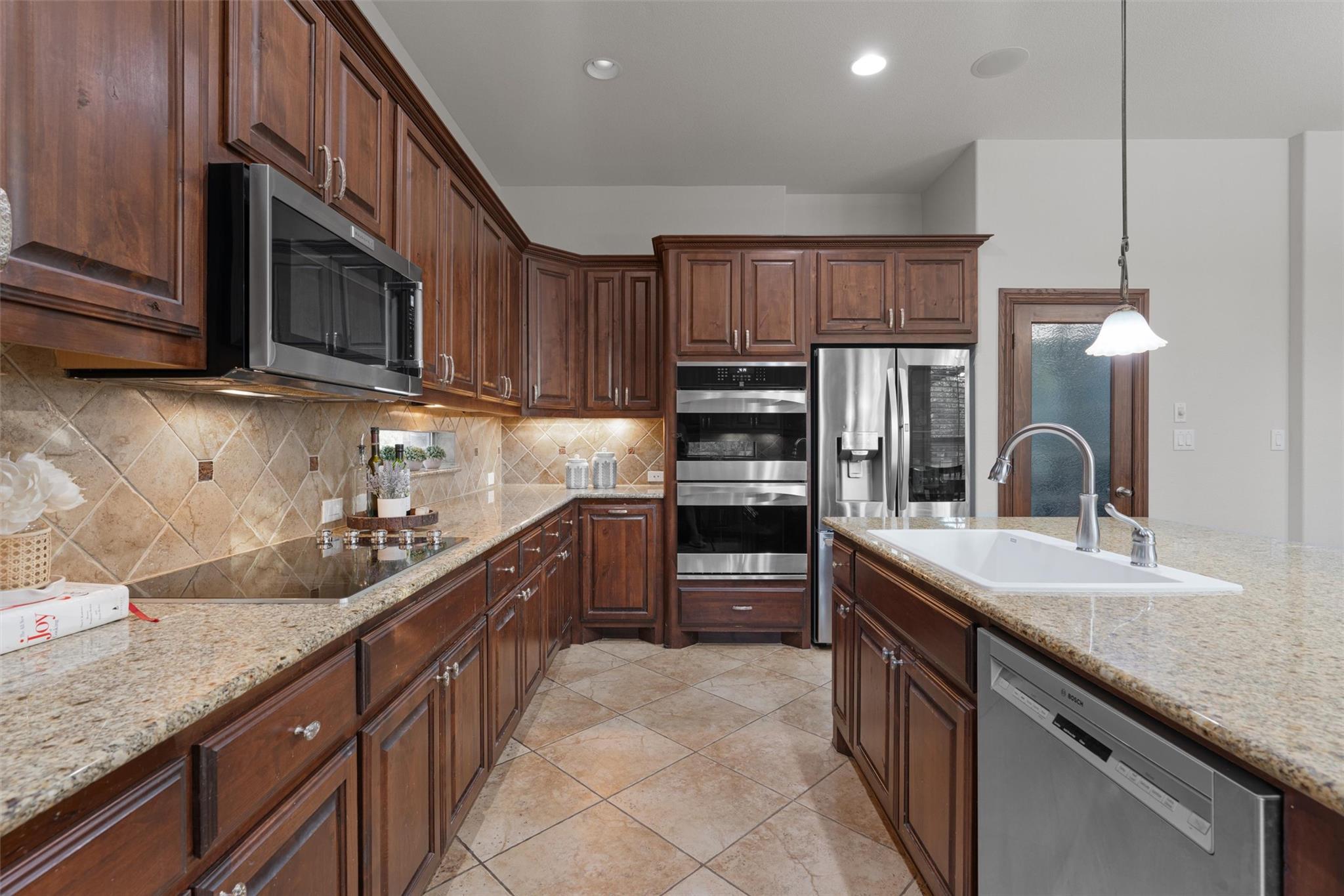 1515 Shinnecock Hills Dr, Georgetown, TX 78628