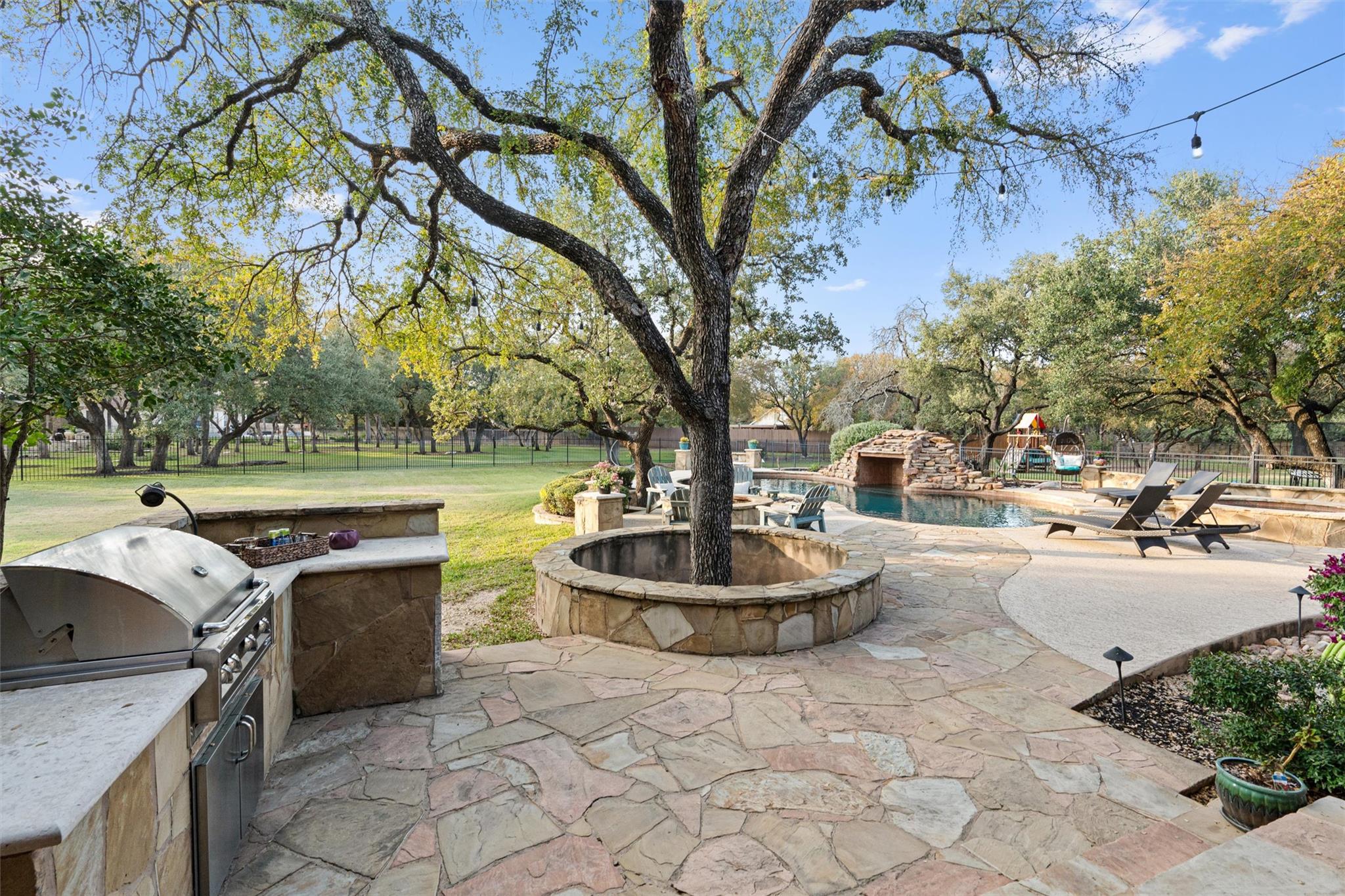 1515 Shinnecock Hills Dr, Georgetown, TX 78628