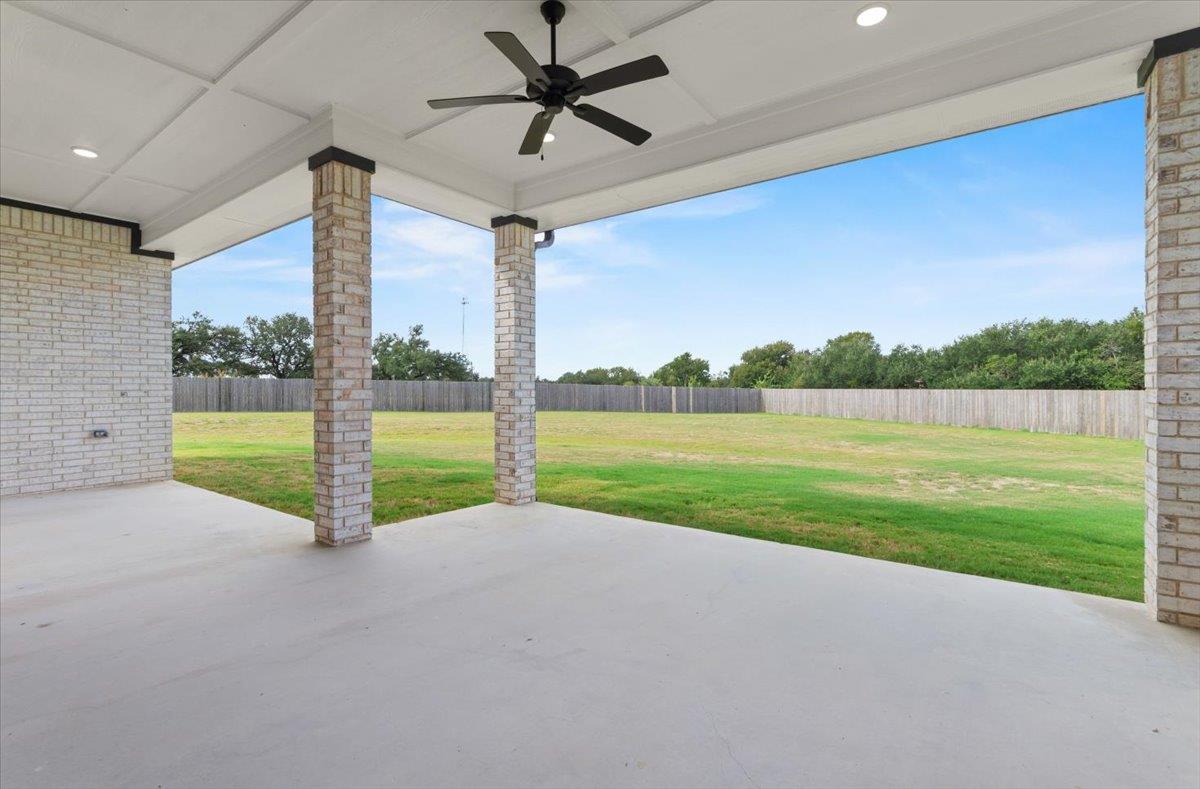 112 Vista De Luna Ln, Belton, TX 76513