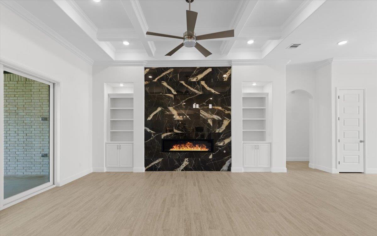 112 Vista De Luna Ln, Belton, TX 76513