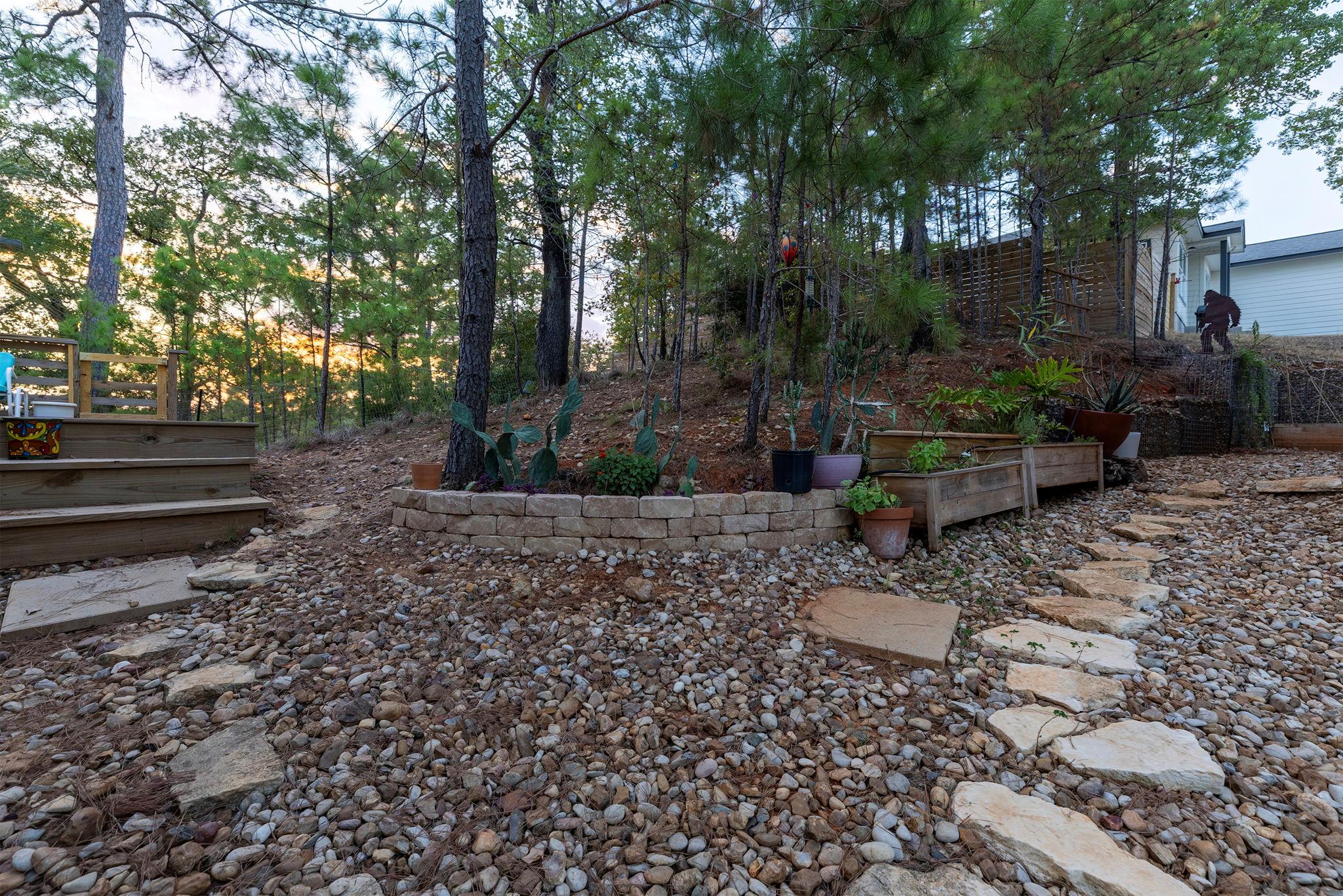 326 Tahitian Dr, Bastrop, TX 78602