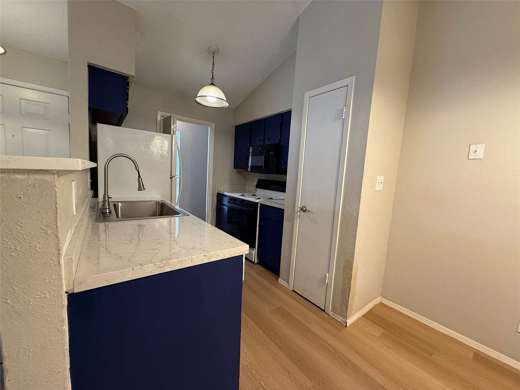 10440 Doc Holliday Trl # B, Austin, TX 78753