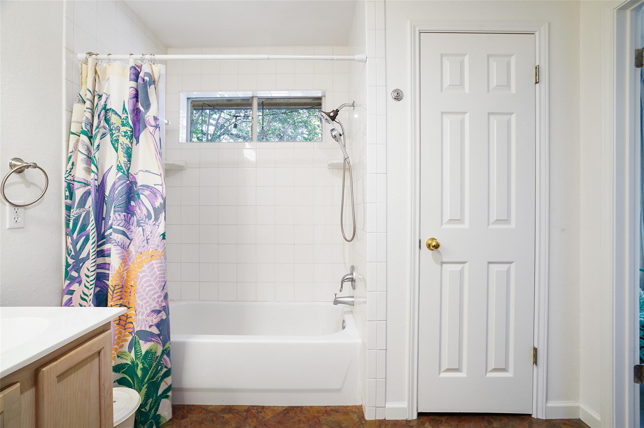 1422 Wheatfall Ln, Austin, TX 78748