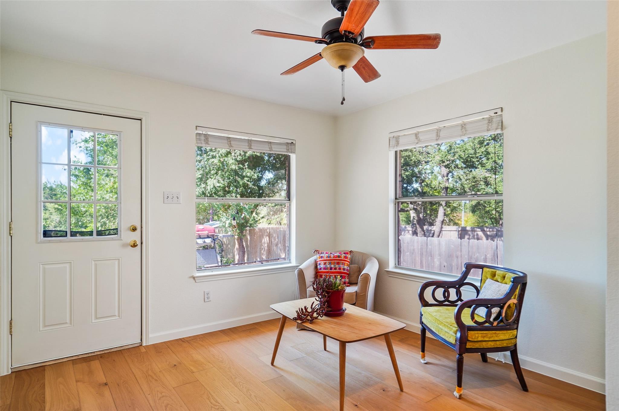 1422 Wheatfall Ln, Austin, TX 78748