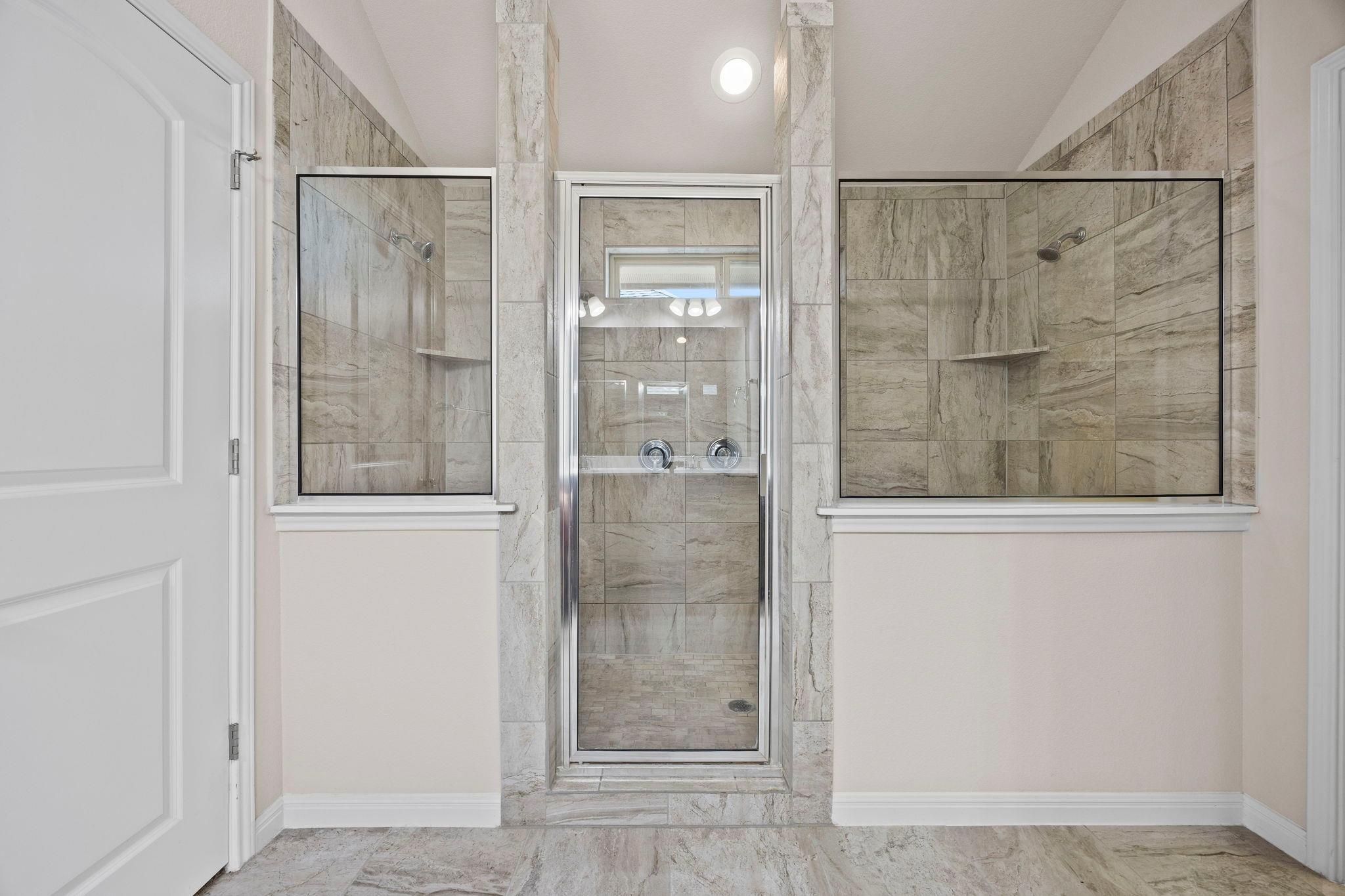 131 Mount Ellen St # 1, Hutto, TX 78634