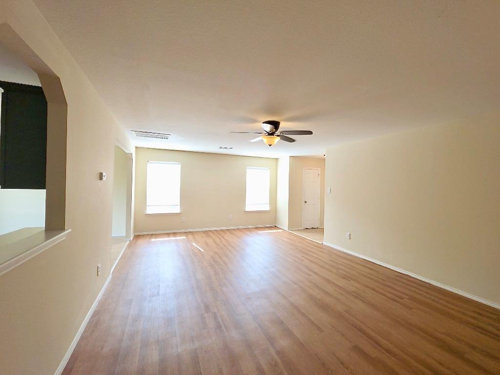 204 Ruby Lake Dr, Kyle, TX 78640