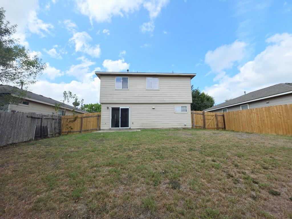 204 Ruby Lake Dr, Kyle, TX 78640