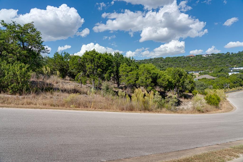 8601 Kelly Cv, Jonestown, TX 78645