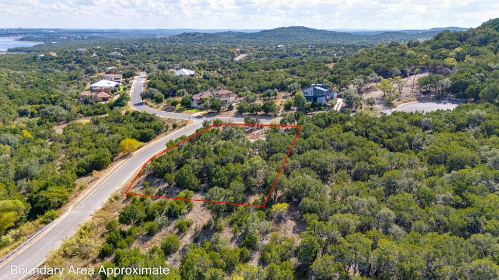 8601 Kelly Cv, Jonestown, TX 78645