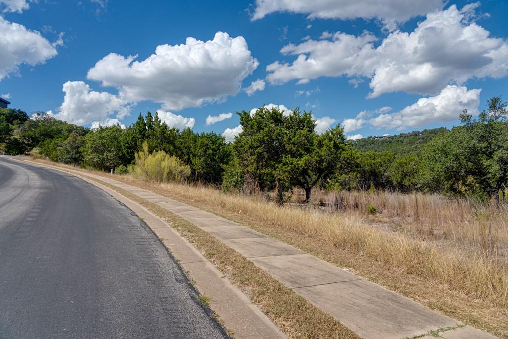 8601 Kelly Cv, Jonestown, TX 78645