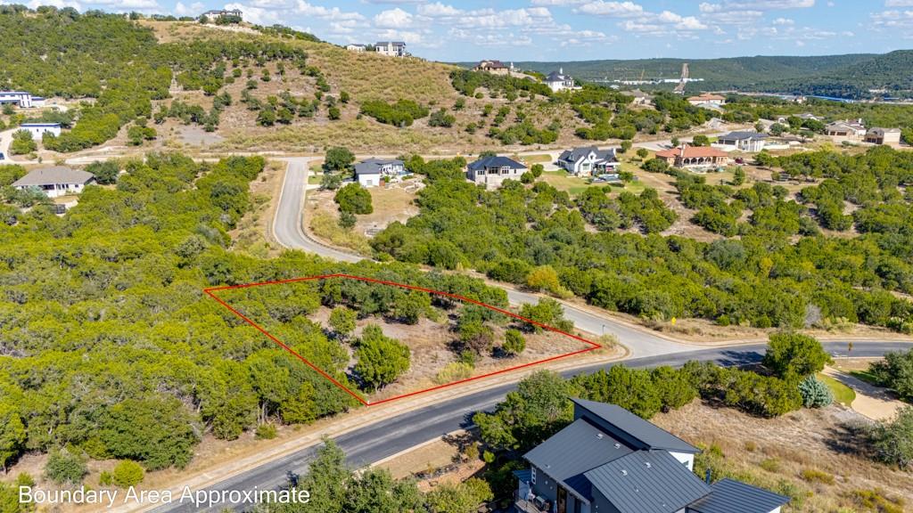 8601 Kelly Cv, Jonestown, TX 78645