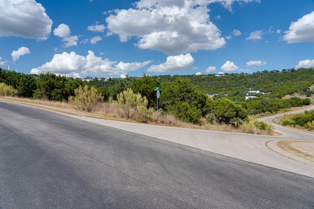 8601 Kelly Cv, Jonestown, TX 78645