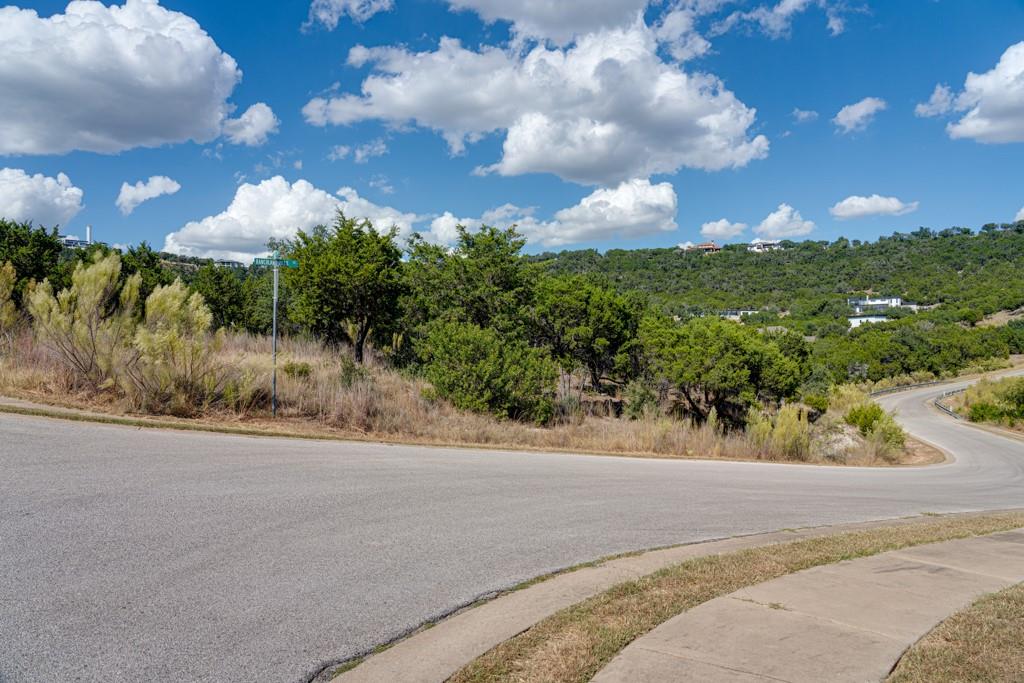 8601 Kelly Cv, Jonestown, TX 78645